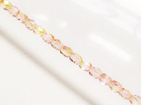 Image de 4x4 mm, perles à facettes tchèques rondes, rose pâle, transparent, AB