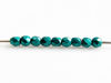 Image de 2x2 mm, perles à facettes tchèques rondes, biome de la forêt ou vert outremet, opaque, métallique saturé