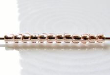 Picture of Japanese seed bead, round, size 11/0, Toho, silver-lined, Rosaline crystal