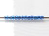 Image de Perles cylindrique, taille 11/0, Treasure, doublé bleu foncé, finition bleu saphir clair, 5 grammes